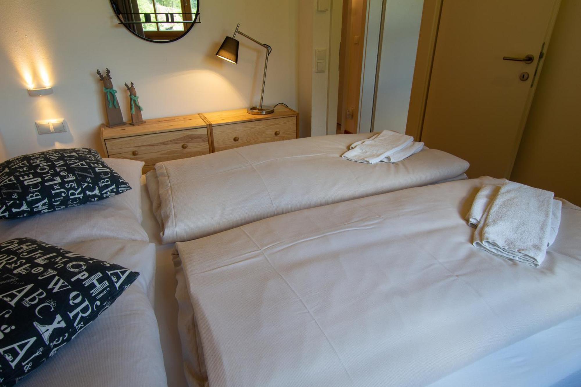 Tauerndorf Enzingerboden Ski In&Out - Steinbock Lodges Екстер'єр фото