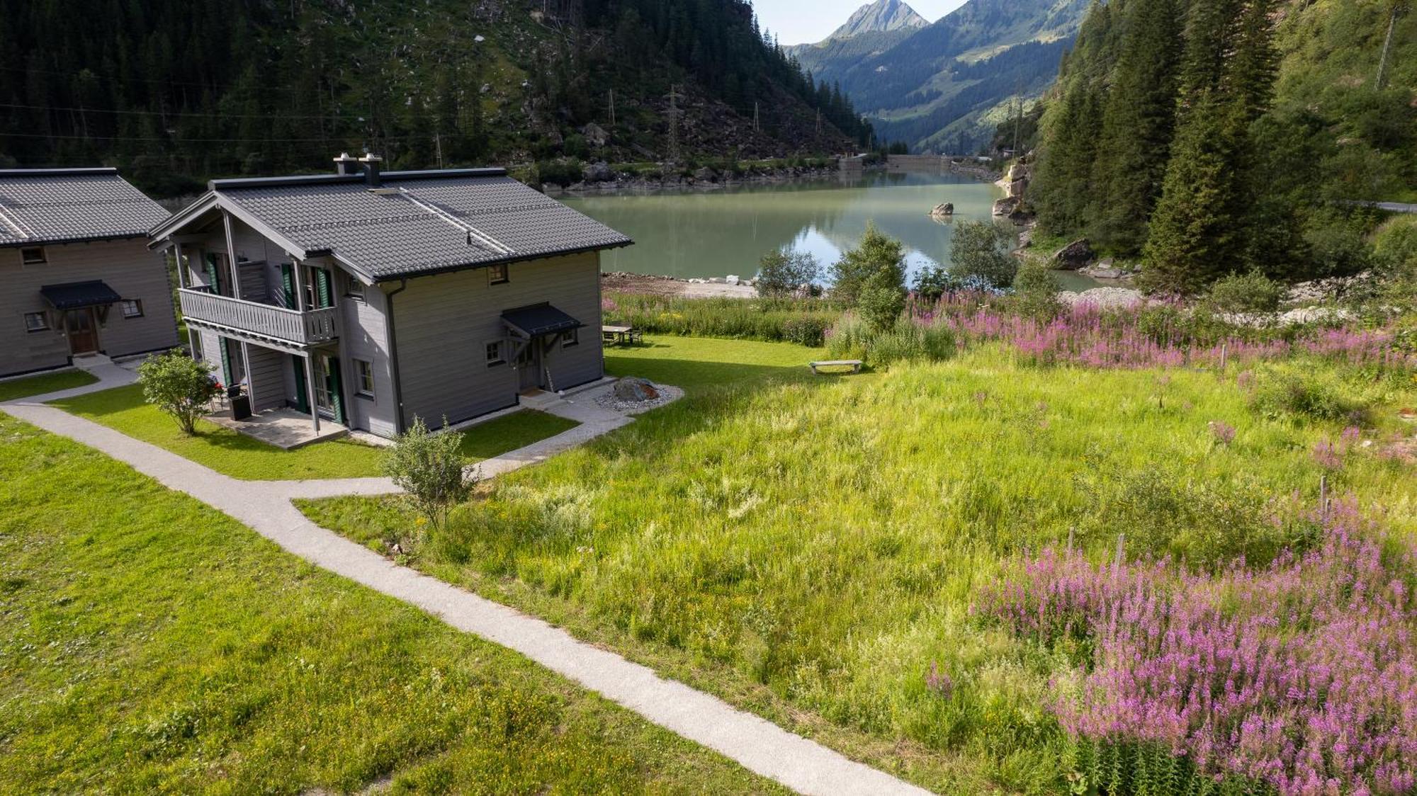 Tauerndorf Enzingerboden Ski In&Out - Steinbock Lodges Екстер'єр фото
