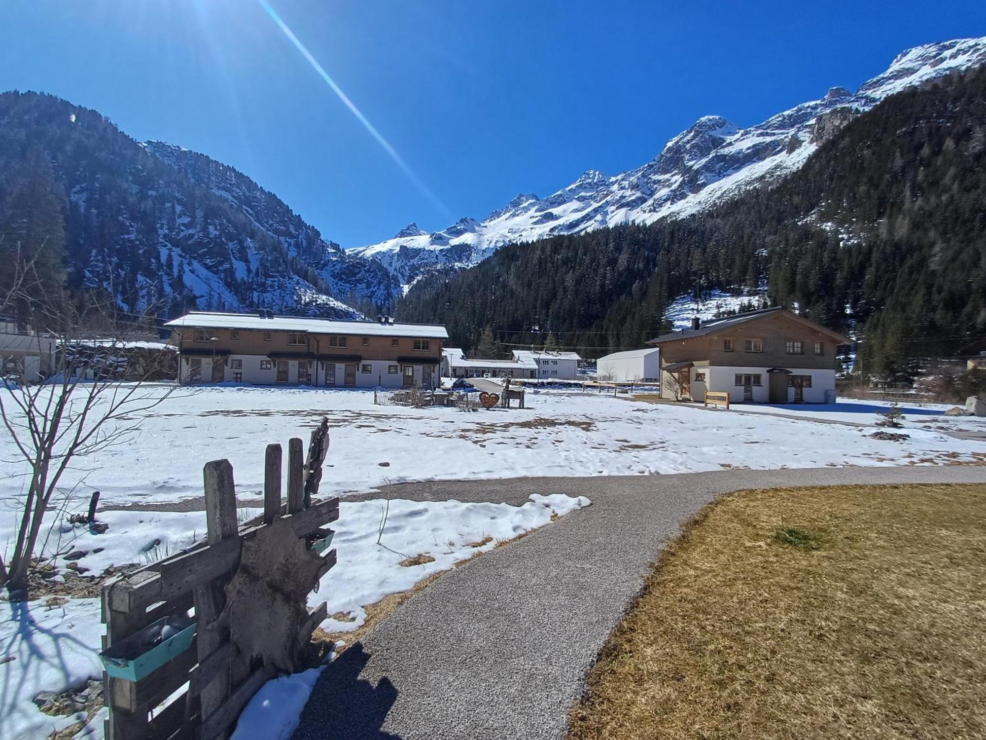 Tauerndorf Enzingerboden Ski In&Out - Steinbock Lodges Екстер'єр фото